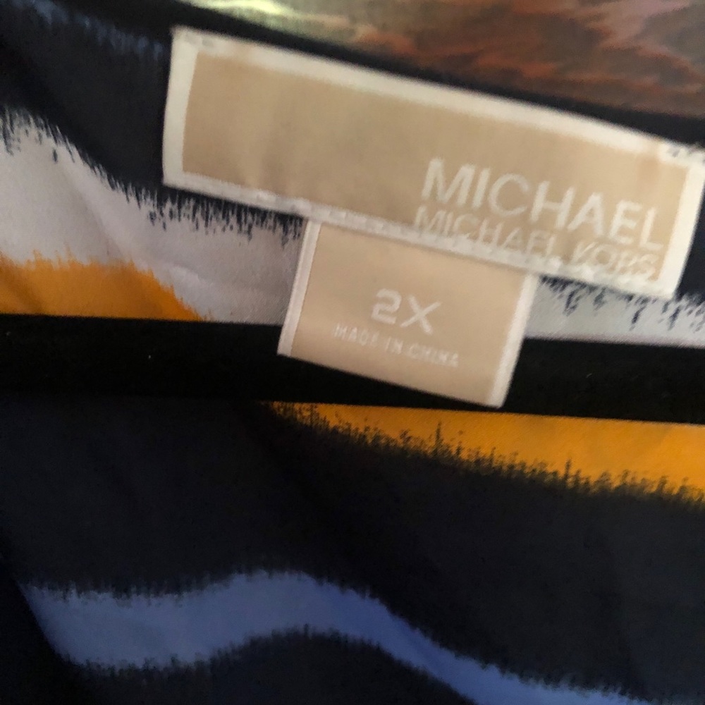 Michael Kors shirt - Picture 2 of 4